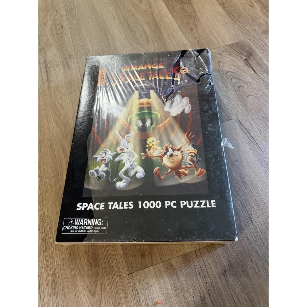 RARE Warner Brothers 1000 piece puzzle "Space Tales-Marvin the Martian"